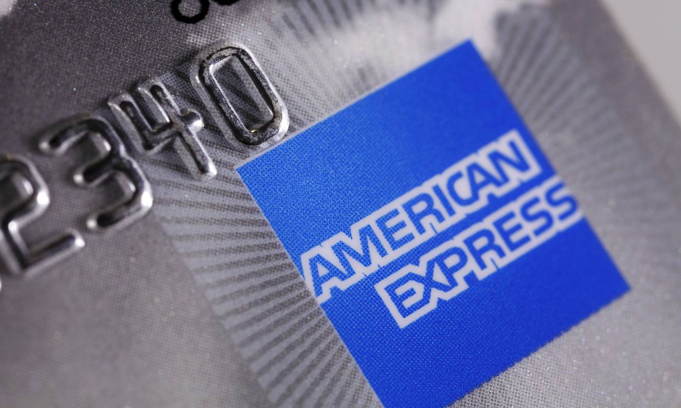 should-you-buy-the-amex-card-or-the-stock-auscap-asset-management